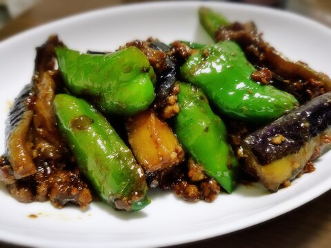 肉味噌使用で簡単♪ ナスとピーマンの肉味噌炒め★